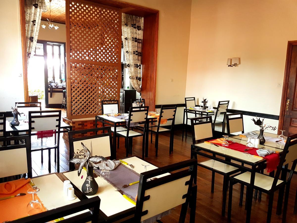Hotel Le Trianon Antsirabe Exterior photo